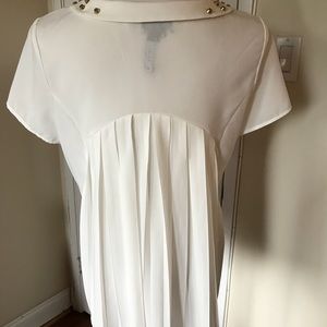 Off White Swing Blouse Studded Collar Pleated Back